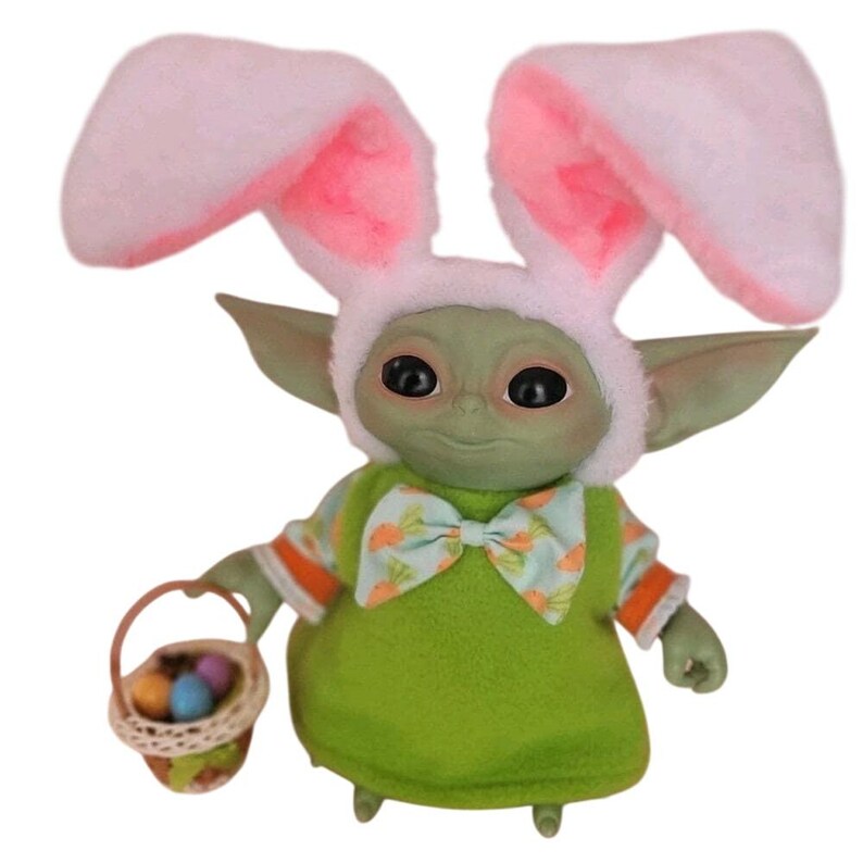 Easter Outfit for 7.5" Baby Yoda Grogu Plush Bunny Ears Basket Eggs Carrot Print Bild 6
