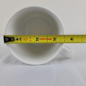 Taza vintage del Club de Mickey Mouse de Disney. Jukebox retro de los años 50 con notas musicales de un restaurante taiwanés. imagen 16