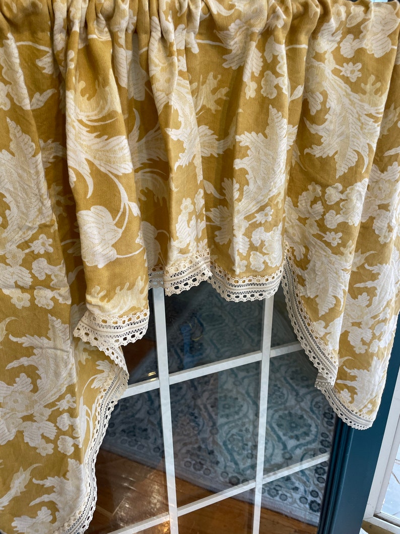 Vintage French Country Valance Dijon Mustard & Cream Colored Etsy