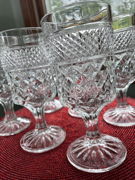 Vintage Set of 6 Drinking Glasses Wexford Set of 6 Pedestal