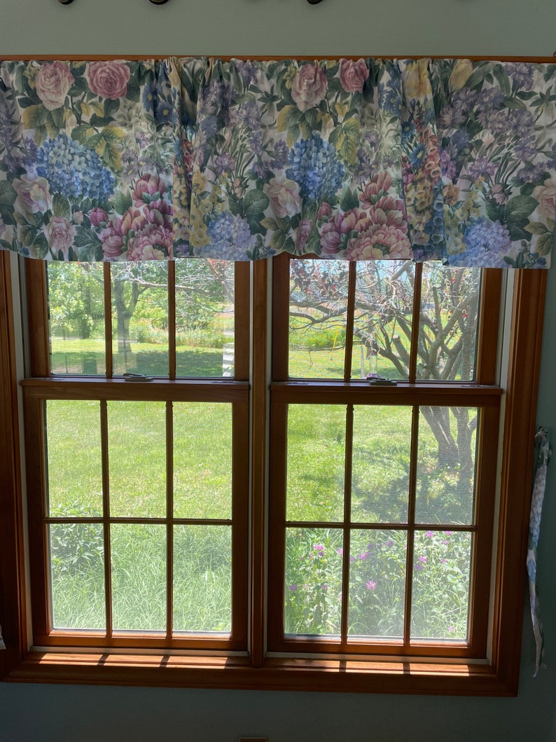 Vintage 1990’s floral tieback curtains French Country Flower Garden floral window valance, panels, Choose below pieces to fit your needs valance 80x18