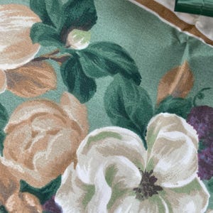 Beautiful Vintage nos pillowcases 1990’s pair of Magnolia Blossom or single Dan River purple and mauve floral pillowcase or battenburg lace