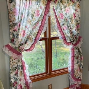 Pair of Vintage 1995 floral Priscilla curtains with dusty rose and lace ruffles and tiebacks 84”x84 or scalloped valance to match 84x18 NOS