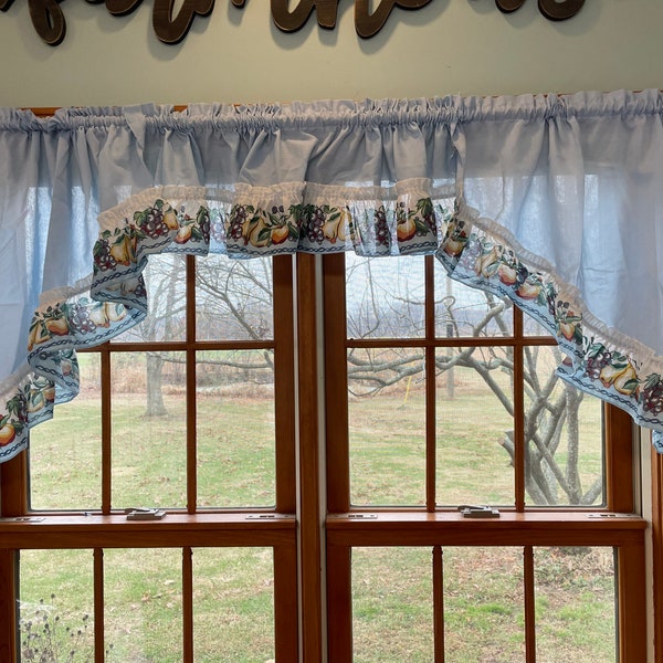 Vintage 1980’s blue cafe kitchen Priscilla swags each is 29”x 31” (rt & left panels) valance 50”x12” can be used alone or in center of swags