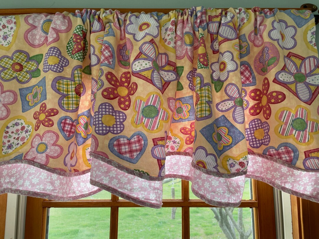 Choice of Vintage Waverly Floral Valance for Kids 56x17 or 1980s Strawberry Shortcake Swag