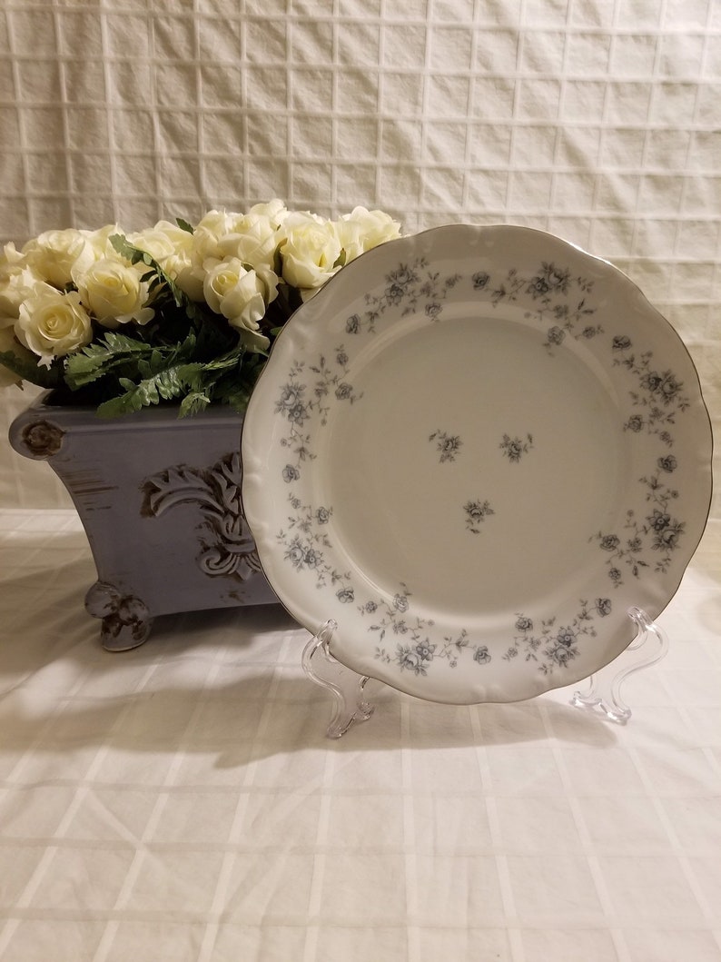 Johann Haviland Blue Garland Dinner Plate Bavaria Germany