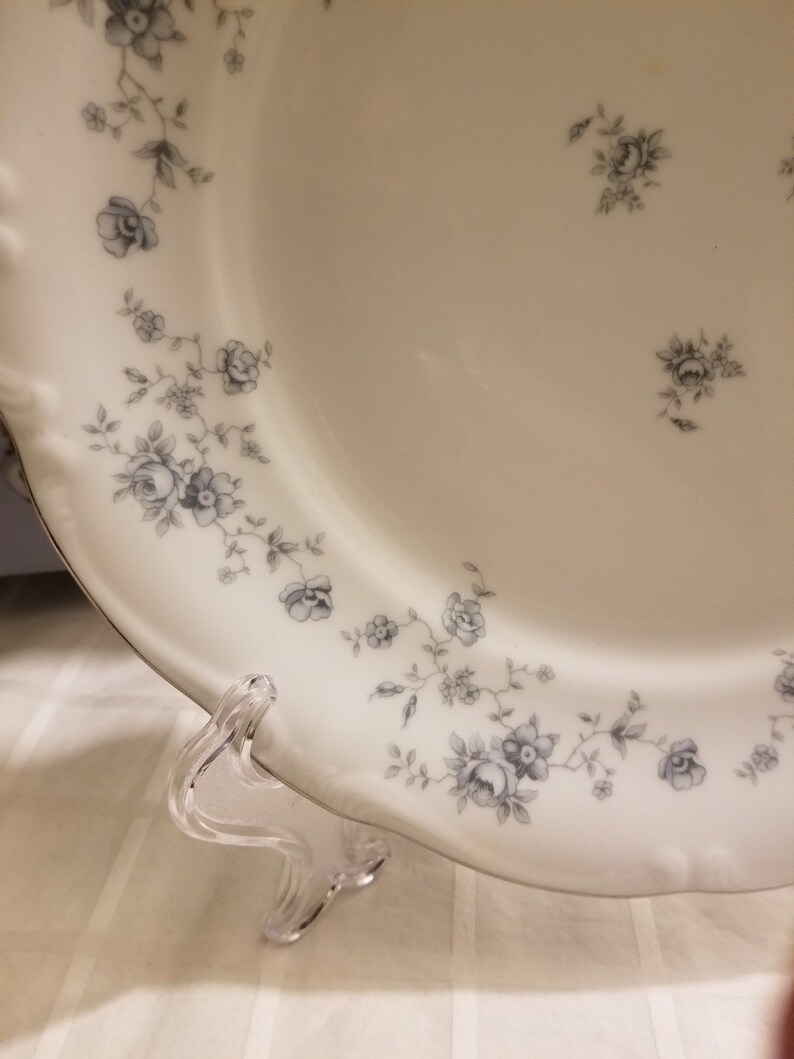 Johann Haviland Blue Garland Dinner Plate Bavaria Germany