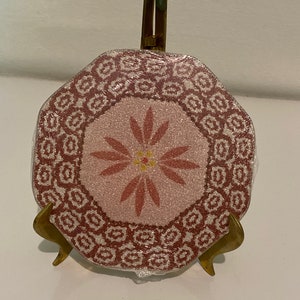 Temptations by Tara - Old World in Red Cranberry trivet 7”x 7