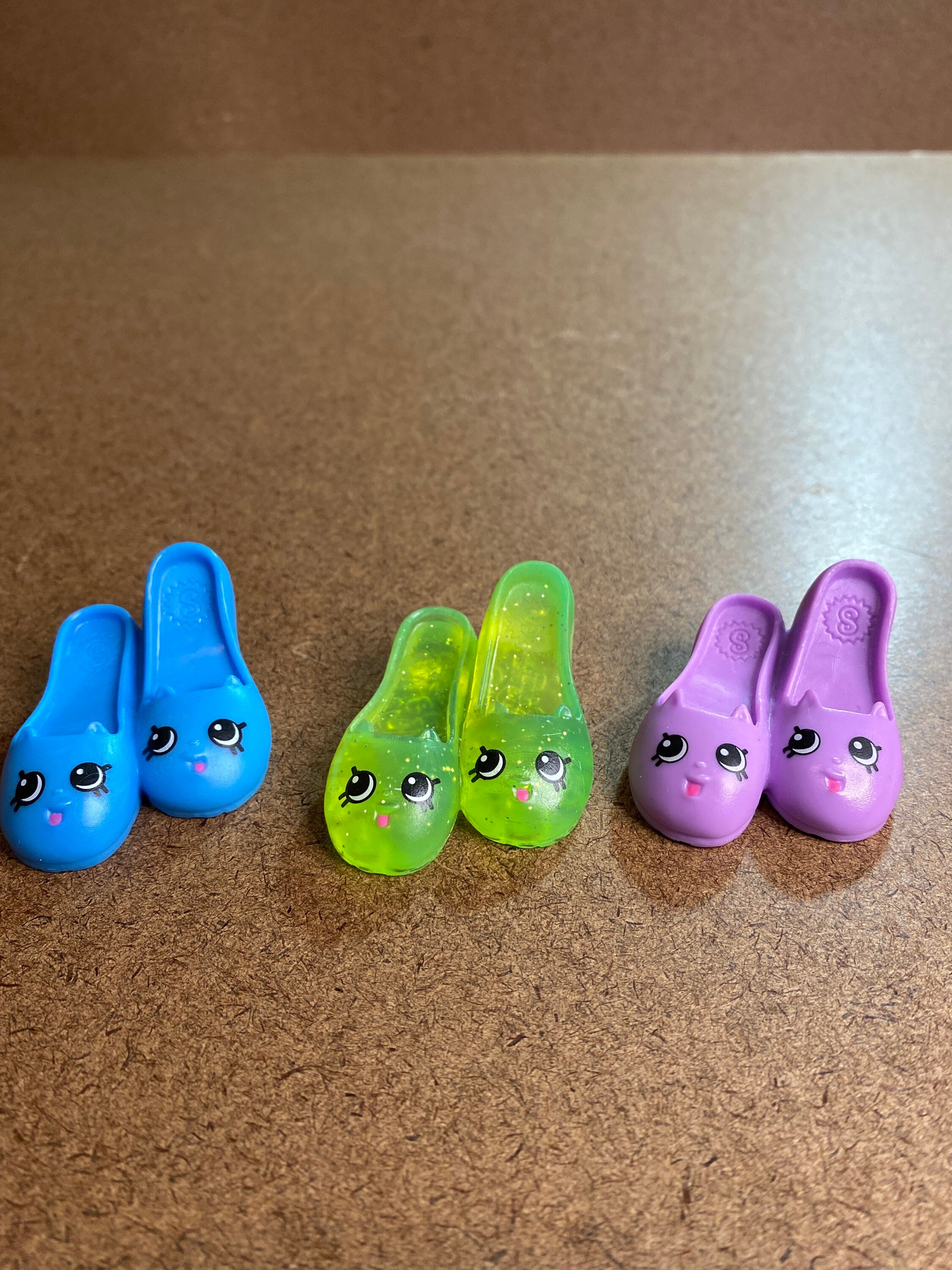 Shopkins slippers shop