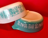 Pyrex Amish Butterprint 471 472 Excellent no lids FREE Shipping