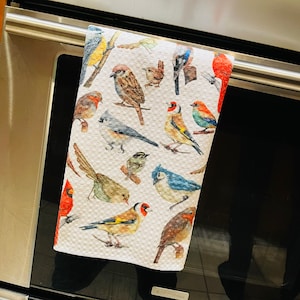 Vögel | Geschirrtuch | Vogelkunde | Vogelbeobachter | Küchenhandtuch | Waffelbindung | Geschenk | Teeliebhaber | Kardinal | Blauhäher | Tiere | Natur