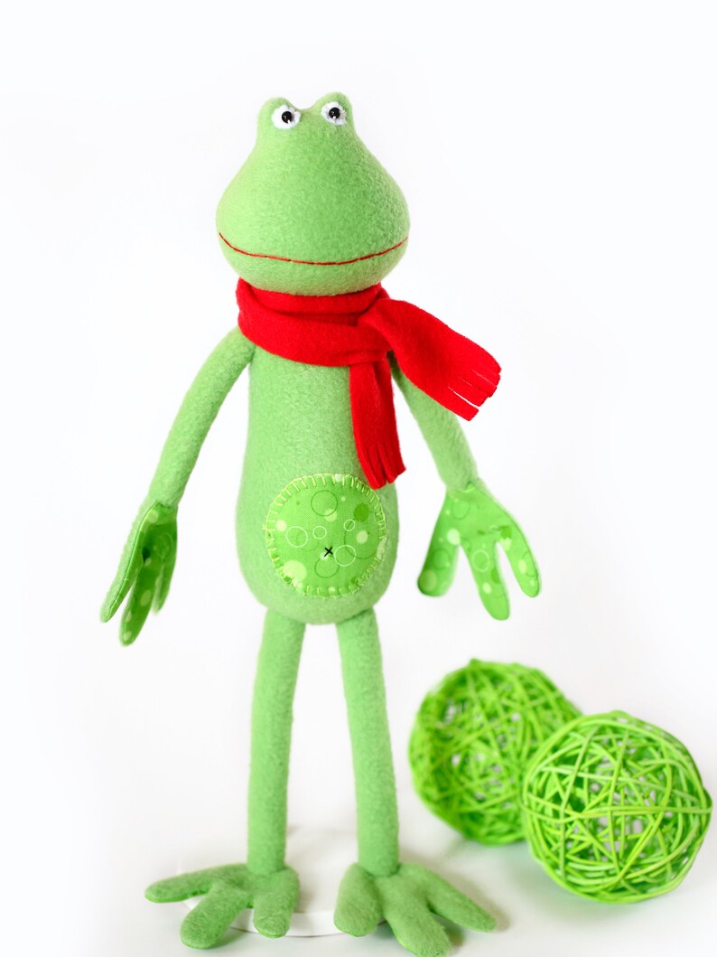 Frog SEWING PATTERN PDF Frog Plush Pattern Stuffed Frog | Etsy