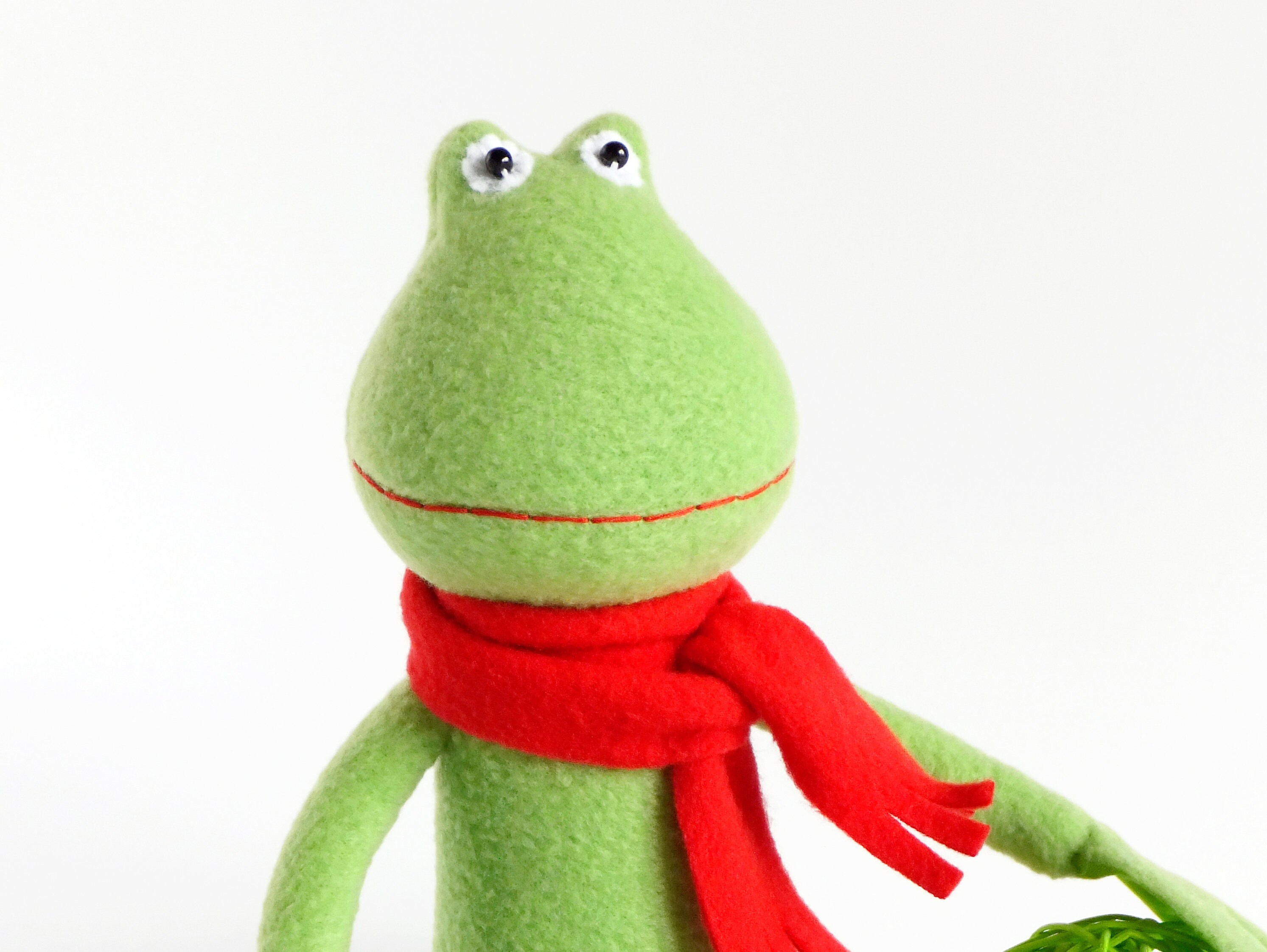 Frog SEWING PATTERN PDF Frog Plush Pattern Stuffed Frog | Etsy