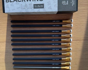 Palomino Blackwing Lab 25/11/22 - 12 lápices con caja y 2 paquetes de borradores