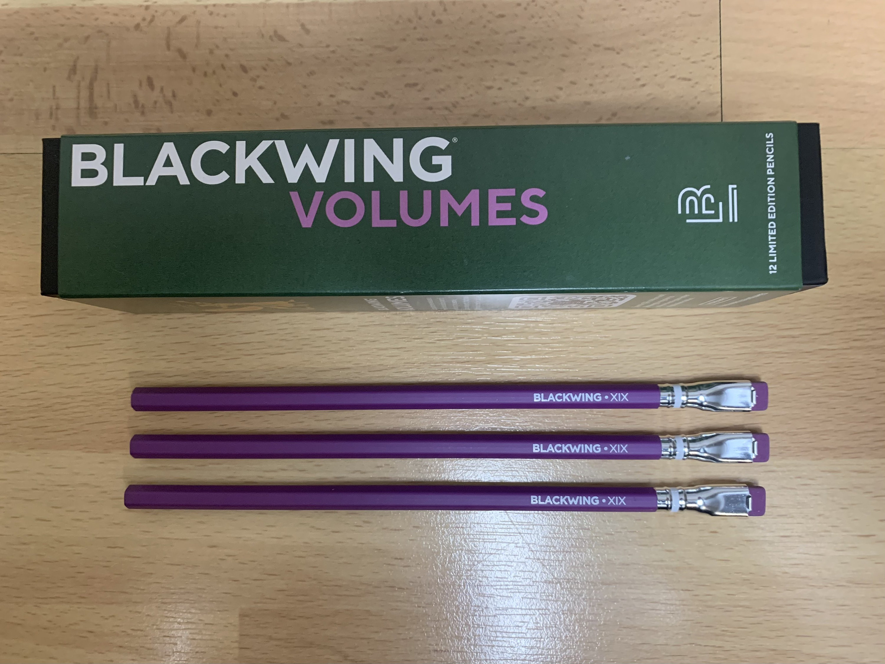 Blackwing Sampler Pack 2021 Volumes. 4 Pencils 223, 64, 651, and a Green 93  