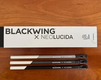 Palomino Blackwing x Neolucida: tres lápices CON caja