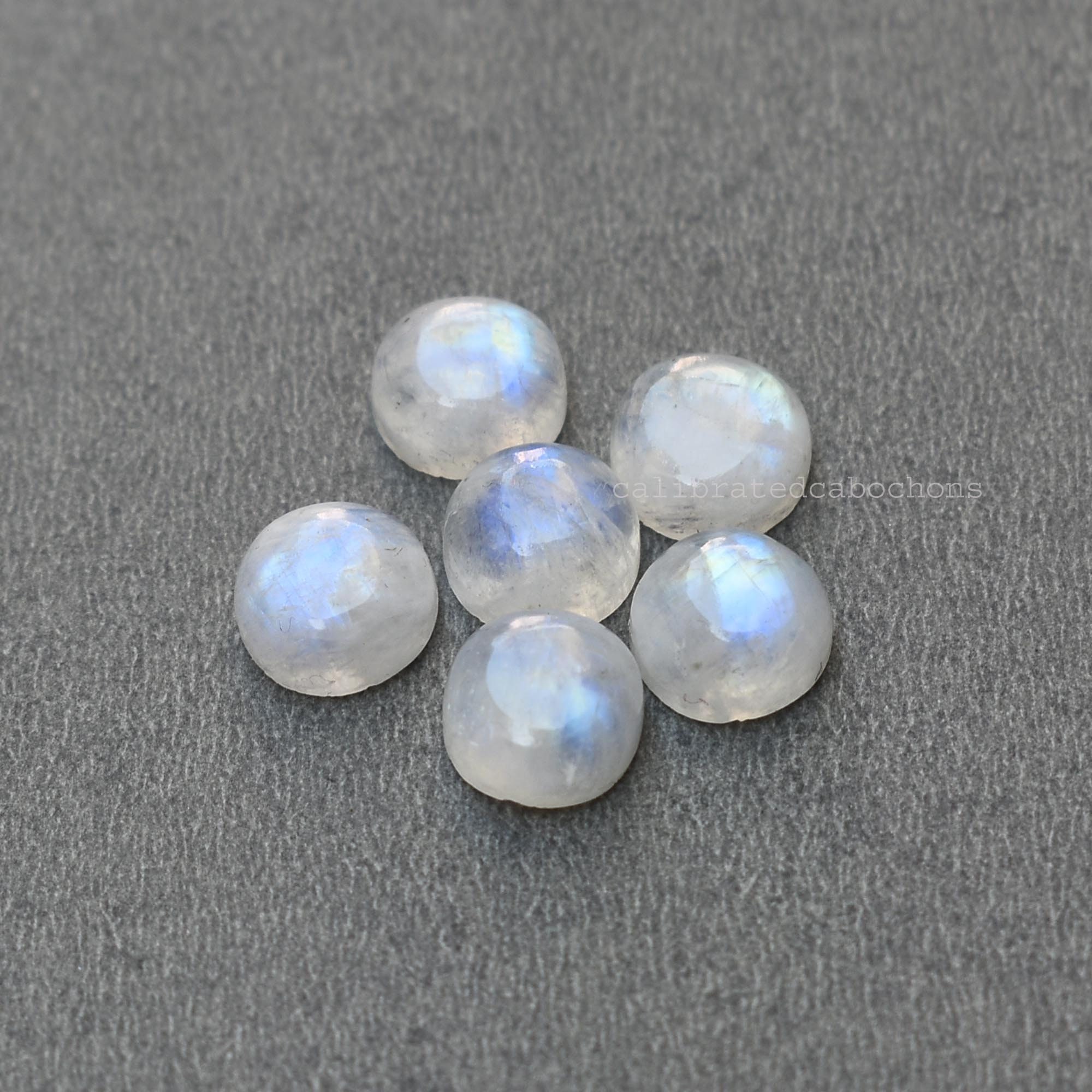 ROUND CABOCHON-CUT NATURAL RAINBOW MOONSTONE SIZES AVAILABLE FROM 3mm 20mm 