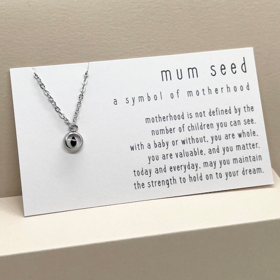 Mum outlet seed necklace