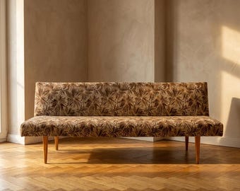 Mid-Century-Sofa von Miroslav Navrátil, Lounge-Sitzmöbel, 1960er Jahre, Tschechoslowakei