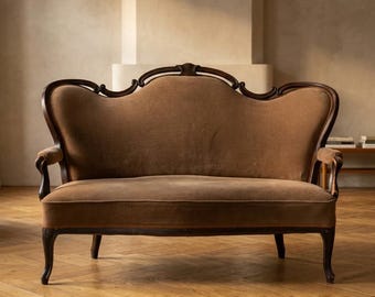Vintage Ornate Wooden Sofa with Carved Decorative Frame and Brown Upholstery, 165 × 145 × 109 cm