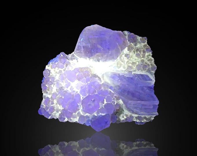fluorescent CALCITE crystals 8,5 x 7,0 x 5,3 cm from CHINA