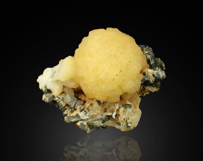 STELLERITE rare crystals 5,7 x 4,5 x 4,3 cm from MALI 12936