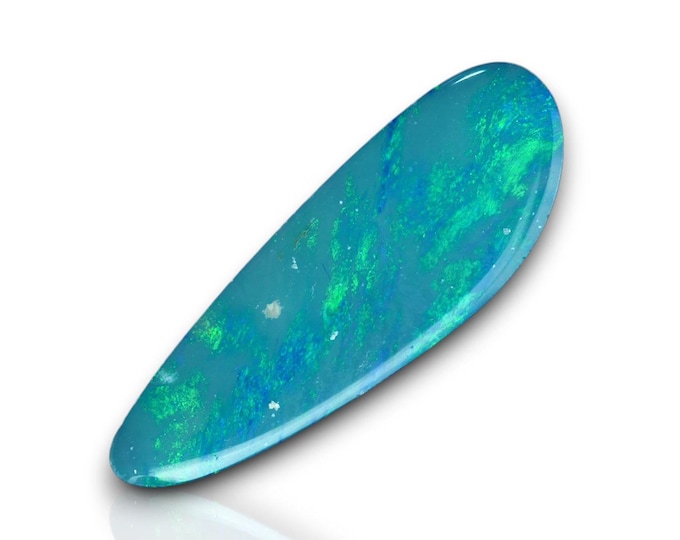 OPAL doublet cabochon 1,3 x 0,4 x 0,1 cm from AUSTRALIA