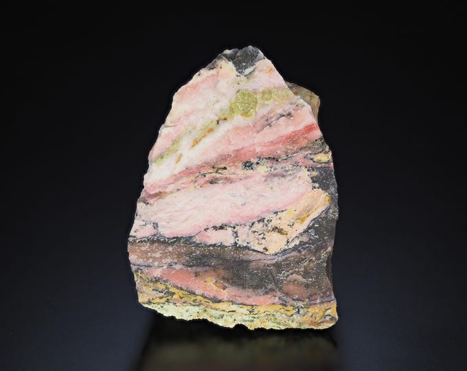 pink OPAL rough 5,4 x 4,5 x 3,9 cm from PERU