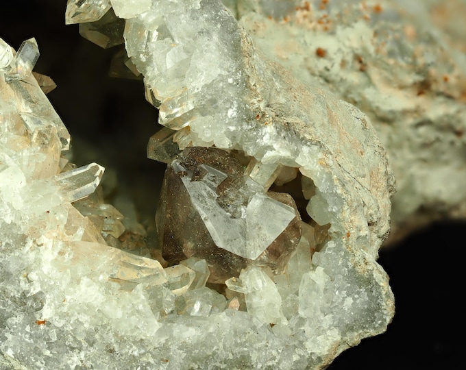 diamond QUARTZ 9,5 x 6,7 x 3,7 cm GERMANY 12434