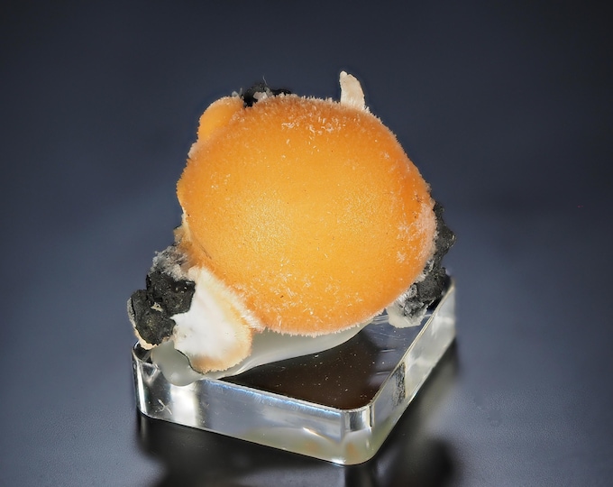 THOMSONITE crystals on matrix 3,4 x 2,7 x 2,5 cm INDIA