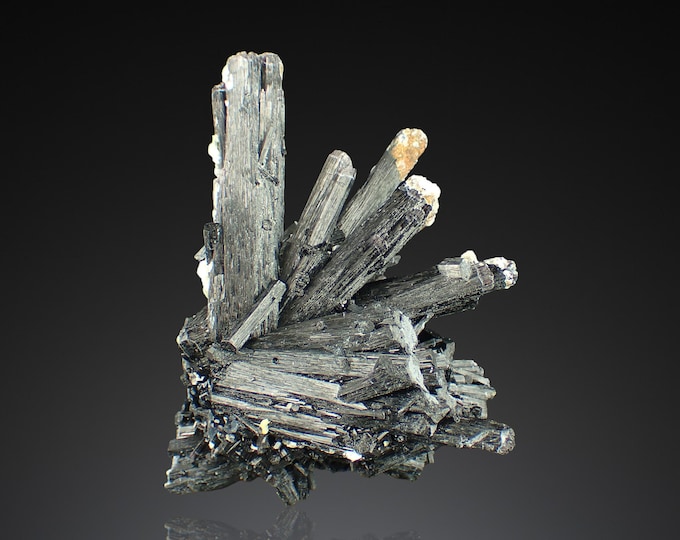 TOURMALINE with UV Hyalite 8,6 x 7,0 x 4,7 cm NAMIBIA 12727