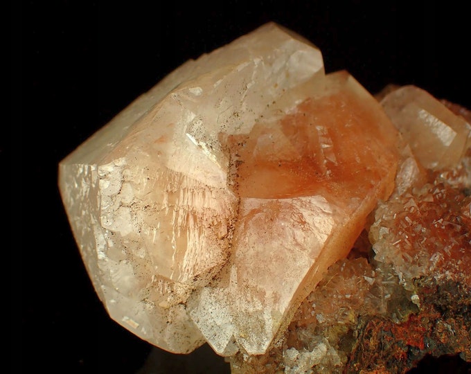 CALCITE crystal cluster from MEXICO 7759