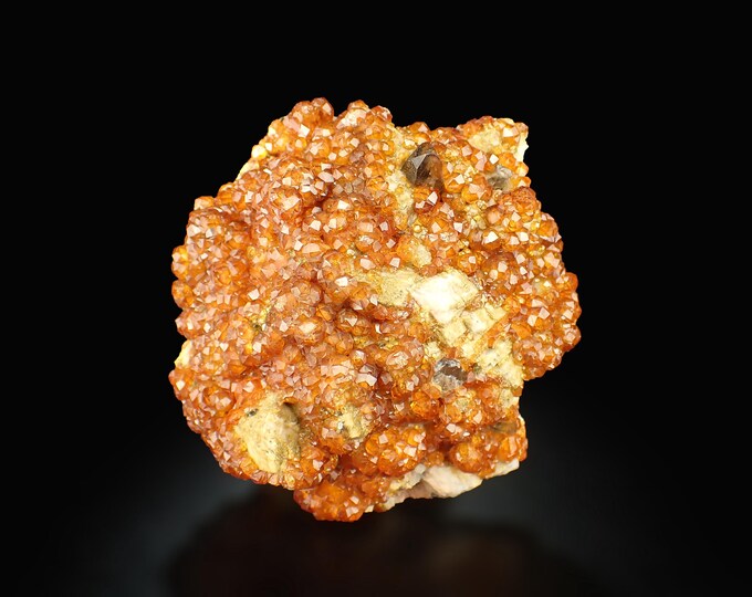 SPESSARTINE garnet 7,2 x 6,5 x 3,0 cm CHINA 12721