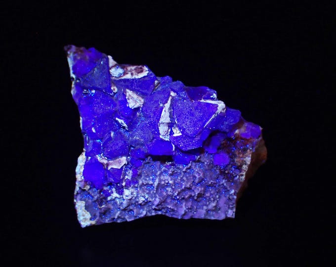 FLUORITE fluorescent crystals 5,0 x 4,0 x 2,2 cm MEXICO