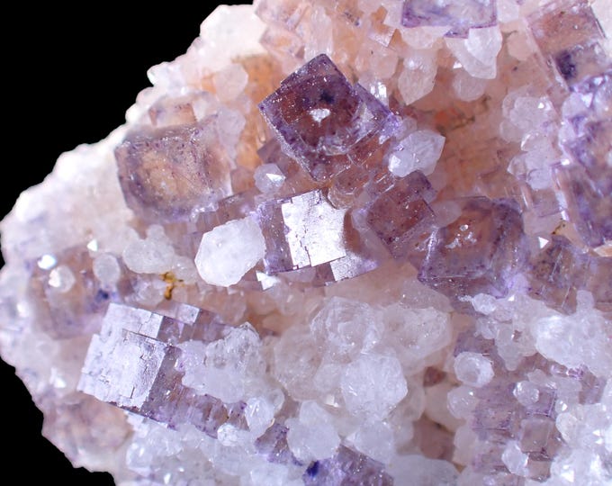 FLUORITE on quartz 2,7 x 2,0 x 1,5 cm FRANCE 13300