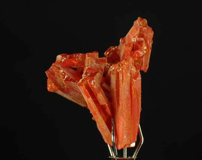 CROCOITE crystal cluster 1,8 x 1,3 x 0,8 cm from AUSTRALIA