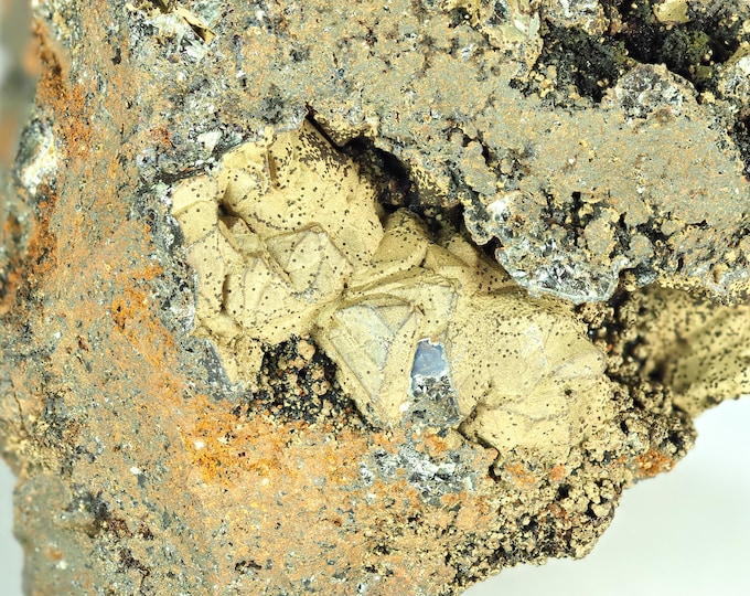 SCORODITE rare crystals on matrix 5,0 x 3,5 x 3,0 cm MEXICO