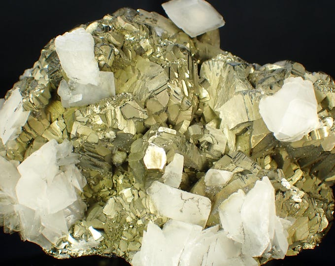 PYRITE with fluorescent calcite 10,5 x 7,8 x 6,7 cm KOSOVO