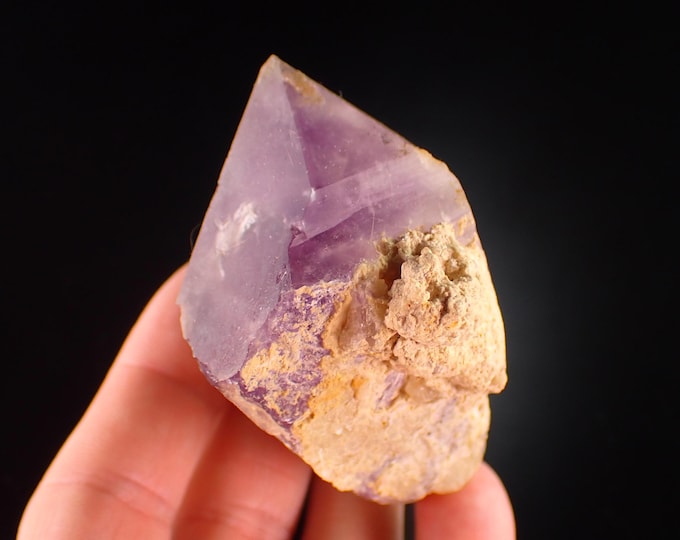 AMETHYST crystal 7,0 x 5,7 x 4,4 cm NAMIBIA