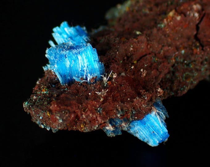 CHALCANTHITE natural crystals 4,7 x 1,8 x 1,0 cm Planet mine, U.S.