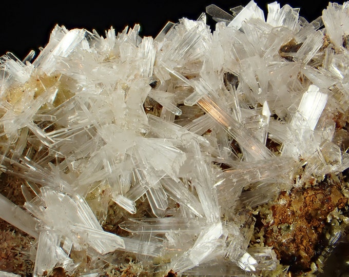 HEMIMORPHITE lustrous crystals from MEXICO 10440