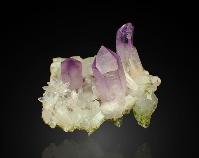 AMETHYST crystal cluster 4,7 x 4,0 x 3,0 cm MEXICO