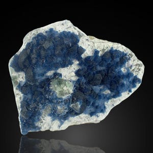 FLUORITE crystals 6,7 x 5,0 x 2,3 cm from CHINA 11608