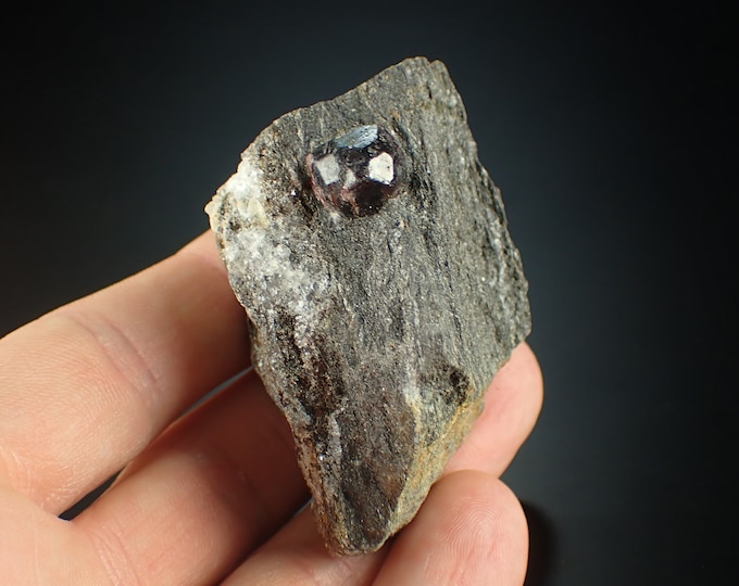 GARNET var ALMANDINE crystals on matrix from Alaska, U.S. 1079N