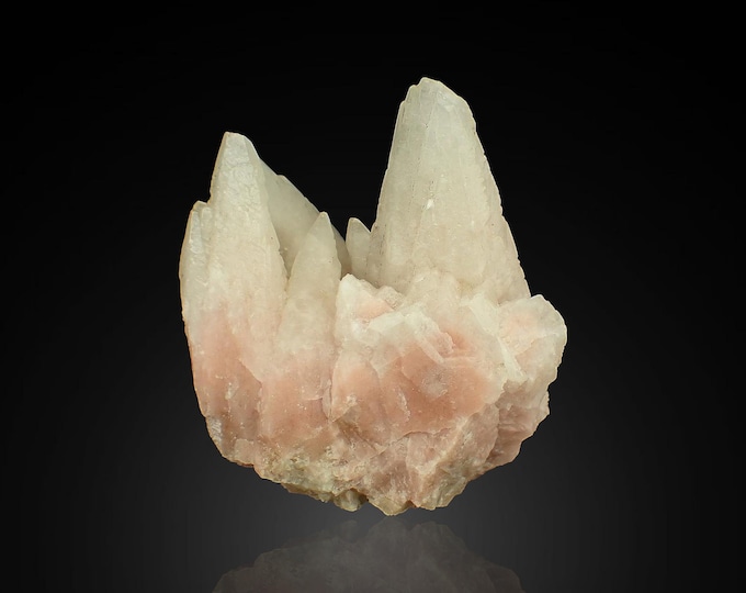 fluorescent CALCITE crystals 6,5 x 3,2 x 3,2 cm from CHINA