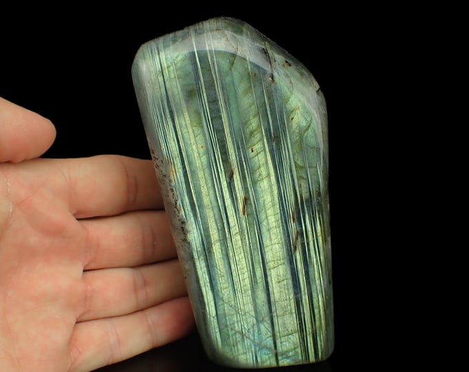 LABRADORITE polished free form 11,5 x 5,5 x 3,2 cm MADAGASCAR