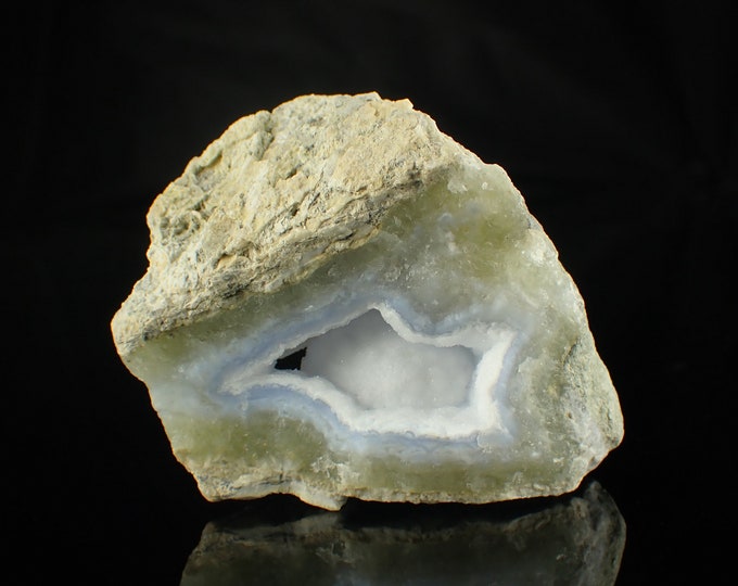 Blue Lace AGATE from MALAWI 11213