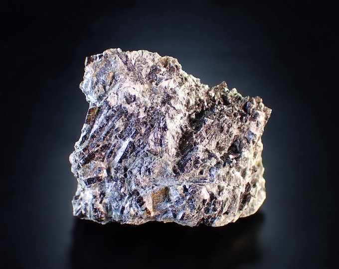 Tourmaline var DRAVITE crystals in matrix 3,0 x 2,5 x 1,2 cm NORWAY