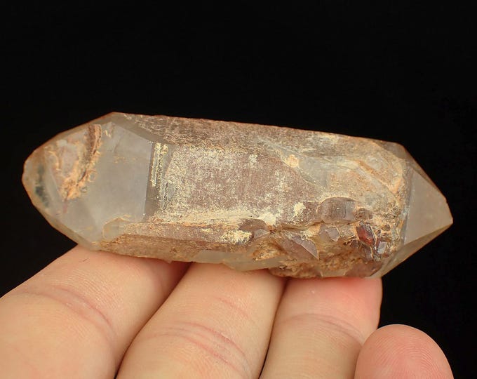 QUARTZ floater with hematite 7,0 x 2,5 x 2,0 cm SOUTH AFRICA 13268