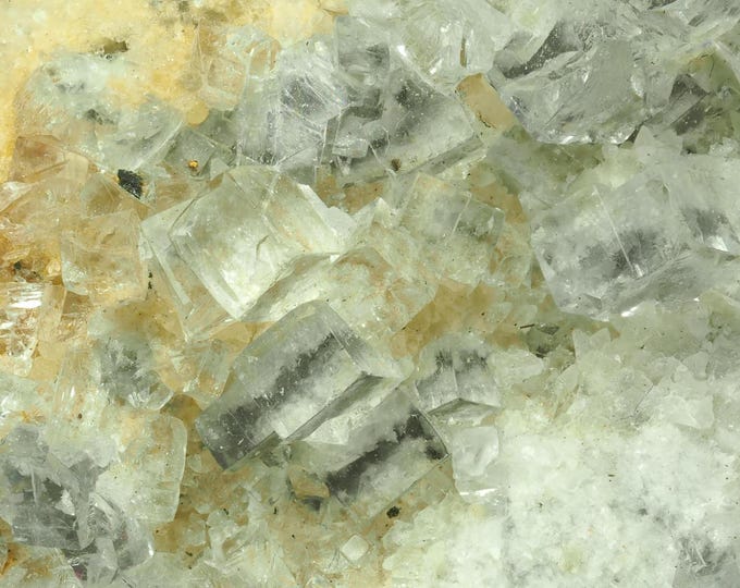 FLUORITE crystals 7,7 x 7,0 x 5,5 cm from SPAIN 12077